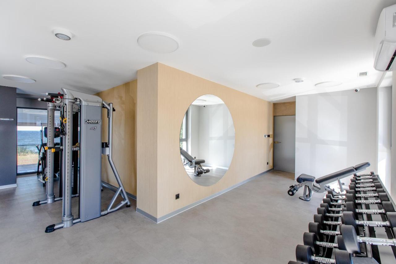 Hevenia 8 Apartment Rewal